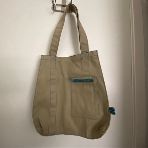 GAP Handbags - Gap Tote Bag